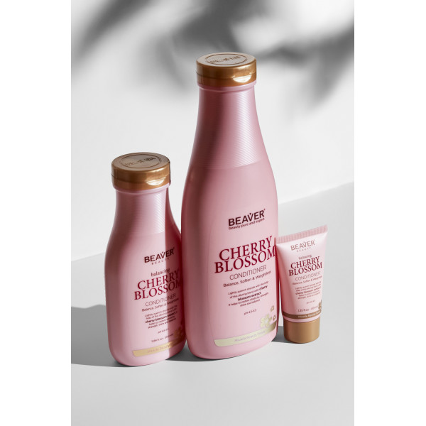 Кондиционер для ежедневного применения с экстрактом цветов Сакуры - Cherry Blossom Conditioner 40ml